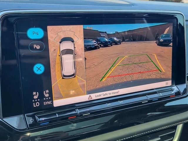 Photo of 2026 J2J2 Volkswagen Atlas Cross Sport