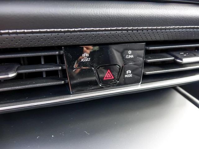Photo of 2026 Deep Black Volkswagen Atlas Cross Sport
