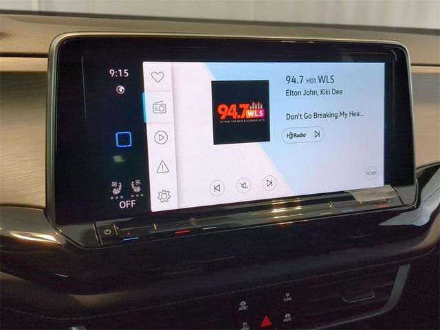 Photo of 2025 Avocado Green Pearl Volkswagen Atlas Cross Sport