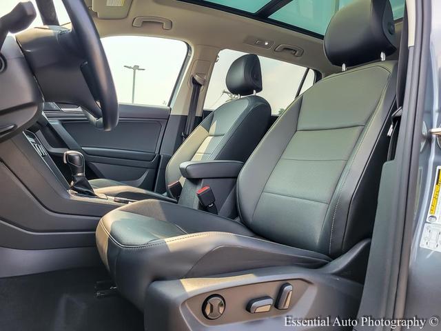 Photo of 2019 Platinum Gray Metallic Volkswagen Tiguan