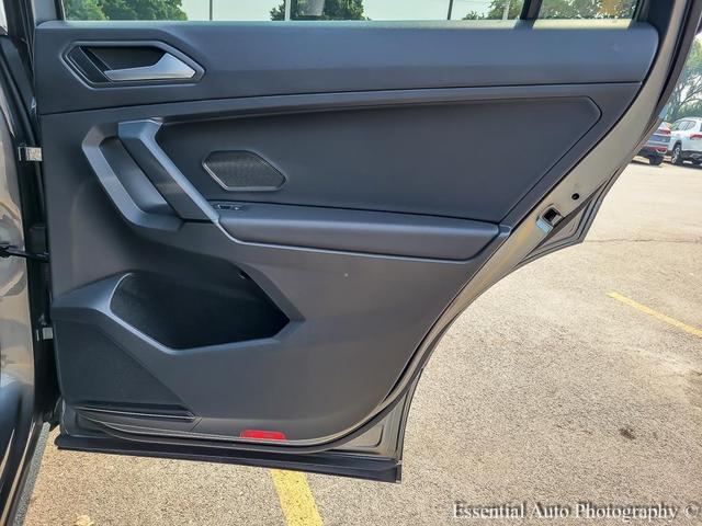 Photo of 2019 Platinum Gray Metallic Volkswagen Tiguan