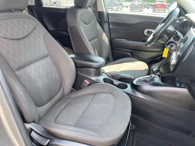 Photo of 2016 Gray Kia Soul