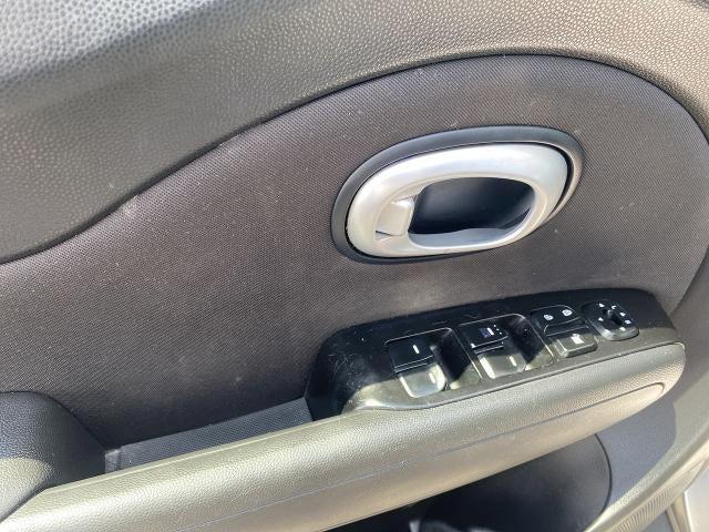 Photo of 2016 Gray Kia Soul