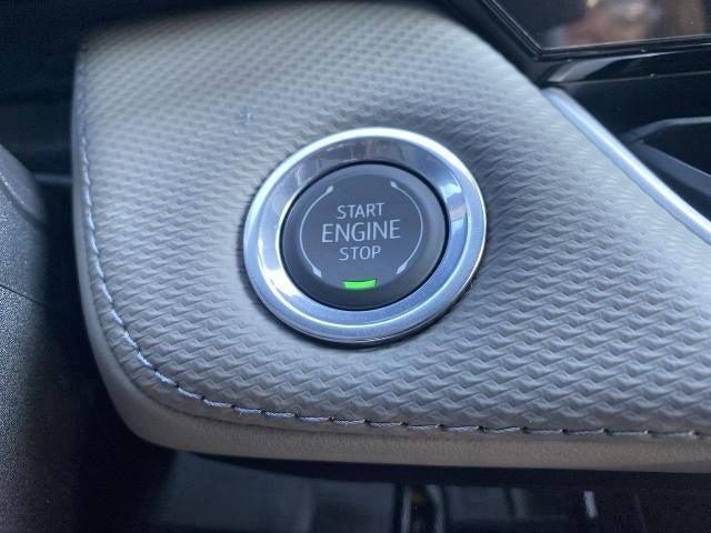 Photo of 2026 Summit White Chevrolet Equinox