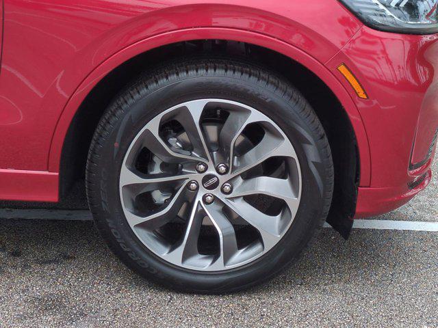 Photo of 2025 Red Carpet Tinted Clearcoat Lincoln Aviator