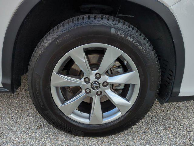 Photo of 2018 White Pearl Lexus RX 350