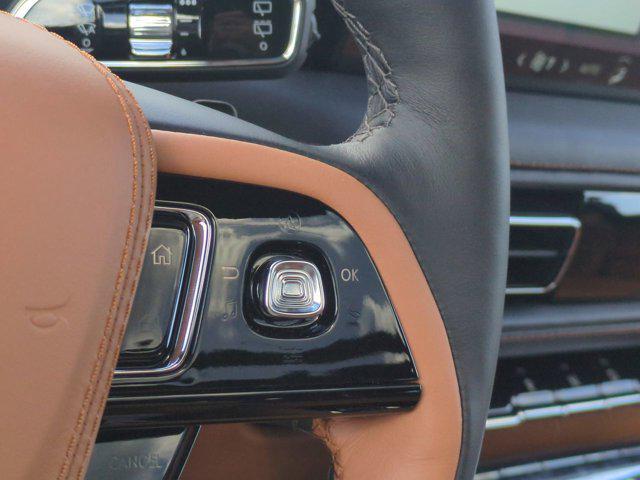 Photo of 2025 Harbor Gray Lincoln Aviator