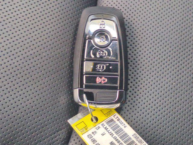 Photo of 2025 Starlight Lincoln Navigator