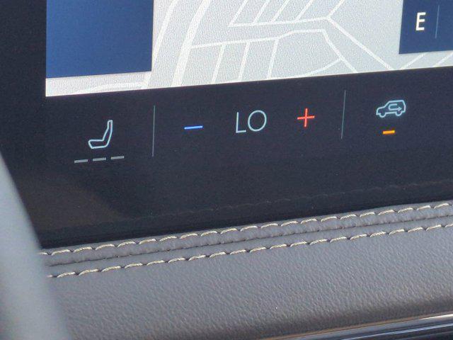 Photo of 2025 Infinite Black Metallic Clearcoat Lincoln Corsair