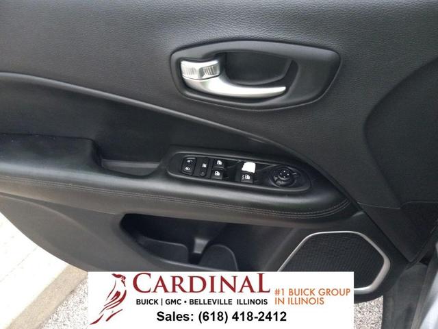 Photo of 2018 Billet Silver Metallic Clearcoat Jeep Compass