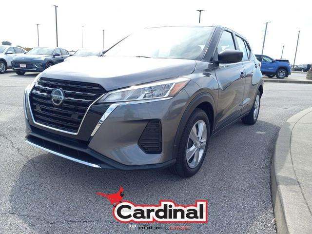 Photo of 2021 Gun Metallic Nissan Kicks