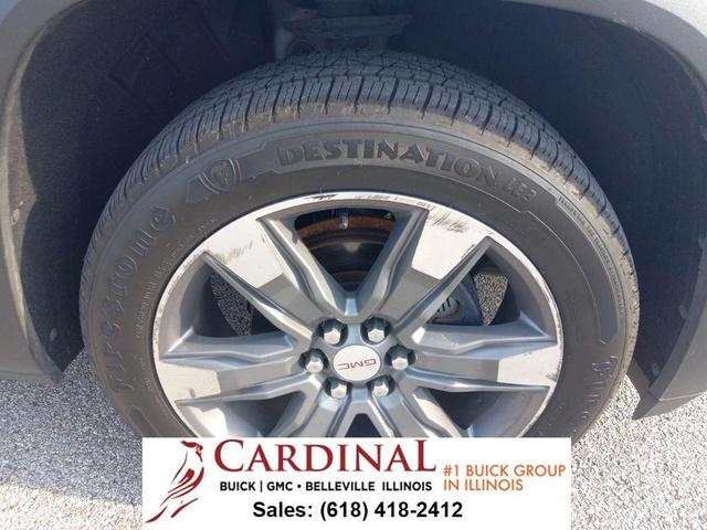 Photo of 2018 Quicksilver Metallic GMC Acadia