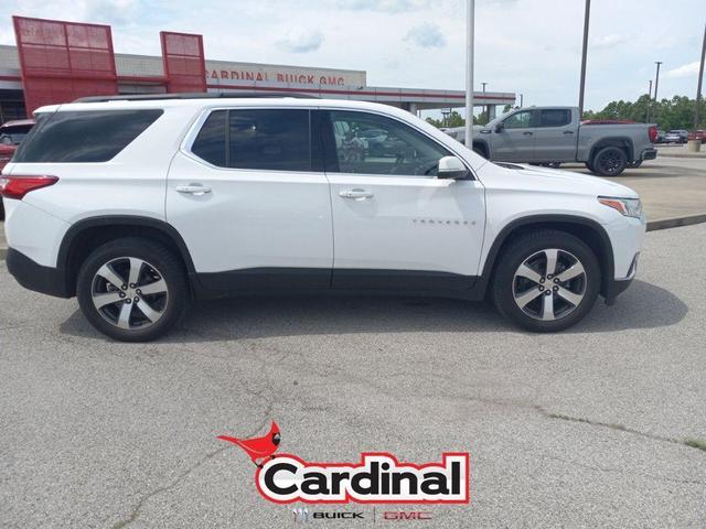 Photo of 2021 Summit White Chevrolet Traverse