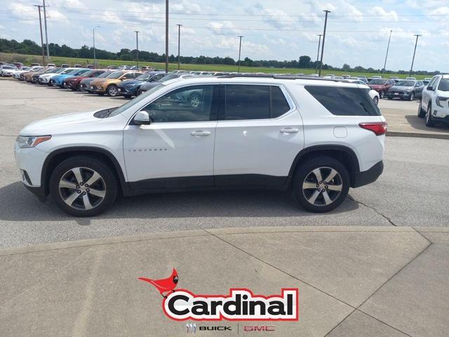 Photo of 2021 Summit White Chevrolet Traverse