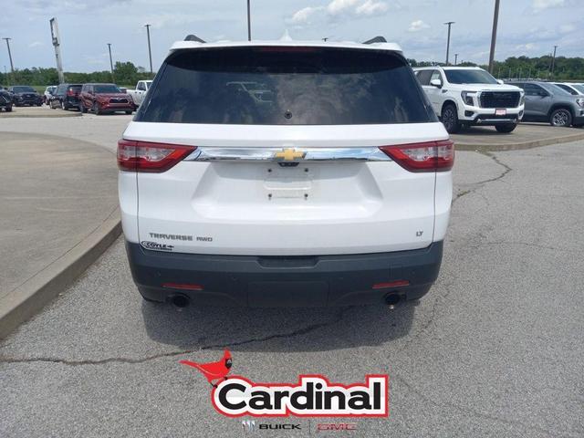 Photo of 2021 Summit White Chevrolet Traverse