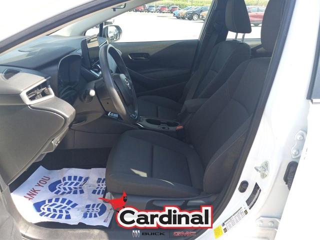 Photo of 2024 White Toyota Corolla