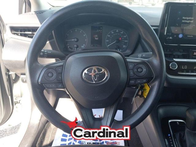 Photo of 2024 White Toyota Corolla