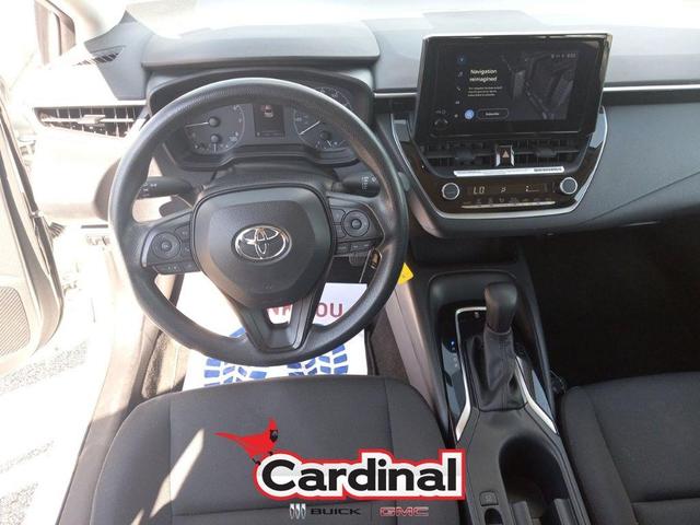 Photo of 2024 White Toyota Corolla