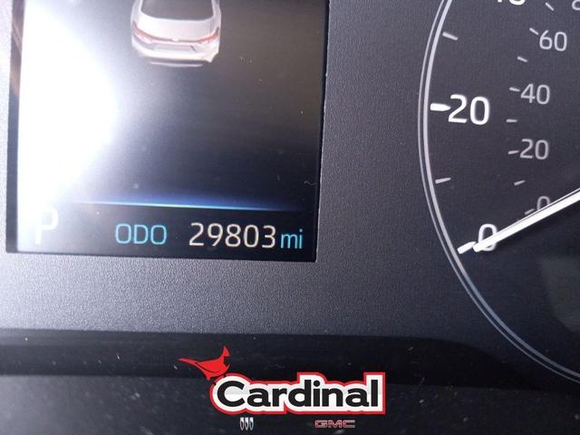 Photo of 2024 White Toyota Corolla