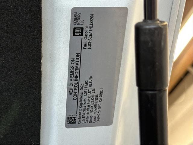 Photo of 2022 Summit White Chevrolet Colorado