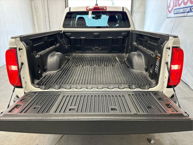 Photo of 2022 Summit White Chevrolet Colorado