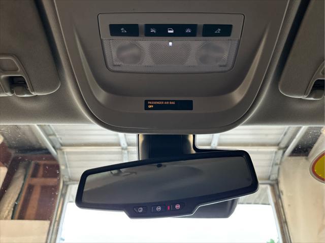 Photo of 2022 Summit White Chevrolet Colorado