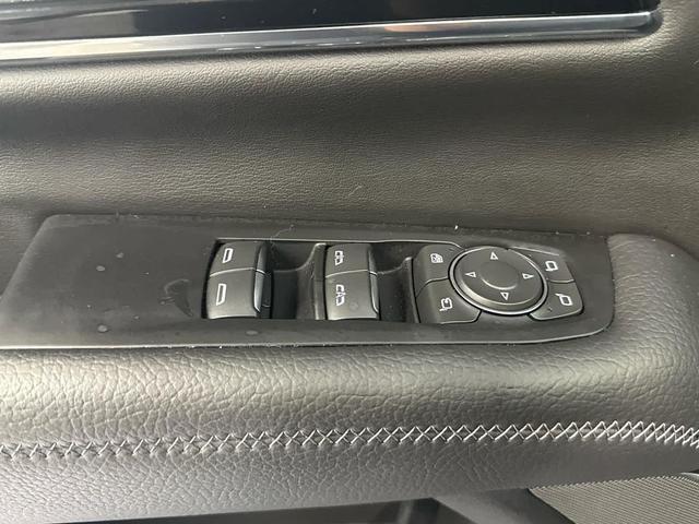 Photo of 2025 Onyx Black GMC Yukon