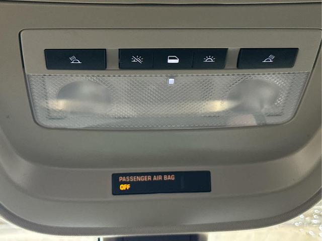 Photo of 2021 Cherry Red Tintcoat Chevrolet Colorado