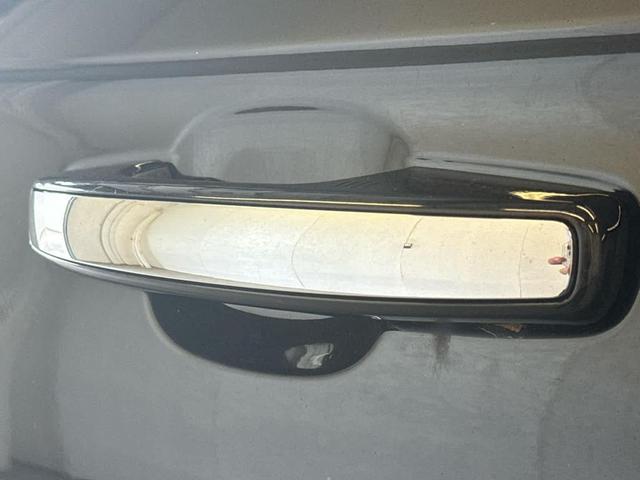 Photo of 2021 Agate Black Metallic Ford Expedition Max