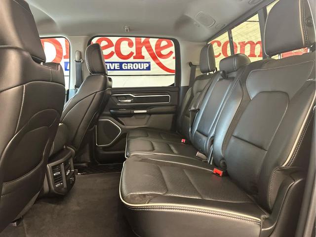 Photo of 2022 Diamond Black Crystal Pearlcoat RAM 1500