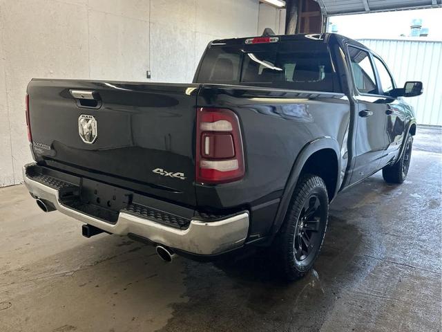 Photo of 2022 Diamond Black Crystal Pearlcoat RAM 1500