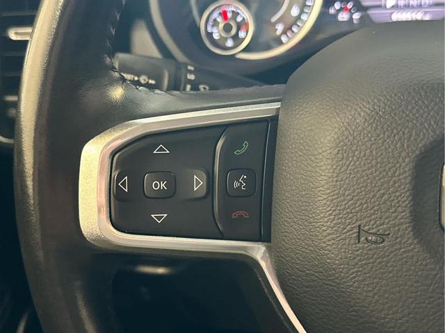 Photo of 2022 Diamond Black Crystal Pearlcoat RAM 1500