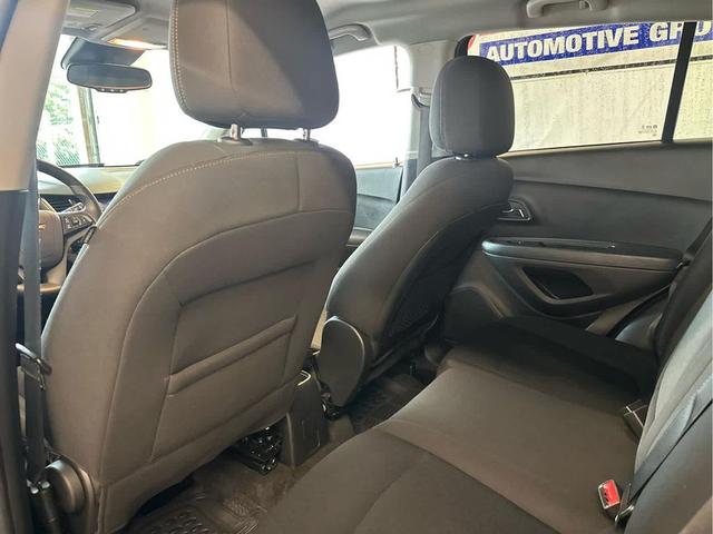Photo of 2020 Mosaic Black Metallic Chevrolet Trax