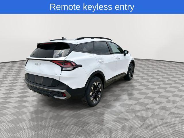 Photo of 2023 Glacial White Pearl Kia Sportage