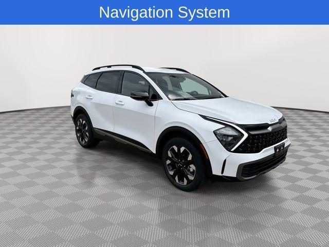 Photo of 2023 Glacial White Pearl Kia Sportage