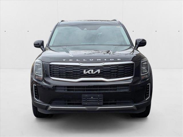 Photo of 2022 Black Copper Kia Telluride