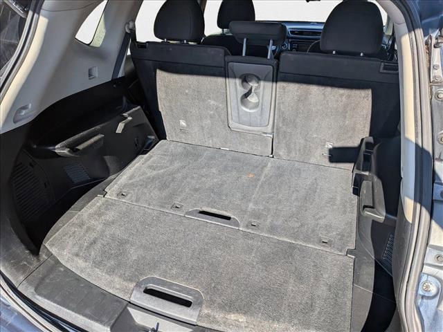 Photo of 2016 Arctic Blue Metallic Nissan Rogue