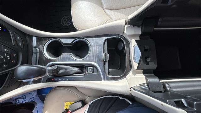 Photo of 2020 Chili Red Metallic Buick Envision