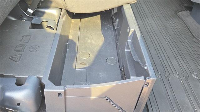 Photo of 2025 White Metallic Ford F-150