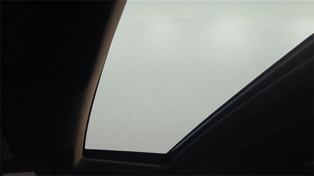 Photo of 2024 White Frost Tri-Coat GMC Sierra 3500