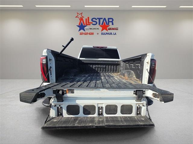 Photo of 2024 Summit White GMC Sierra 2500