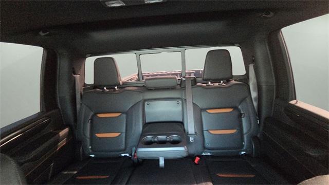 Photo of 2024 Summit White GMC Sierra 2500