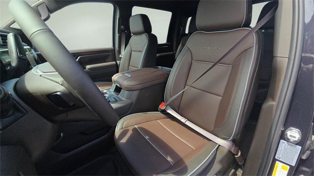 Photo of 2025 Titanium GMC Sierra 2500