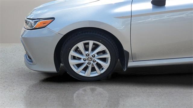 Photo of 2022 Silver Toyota Camry