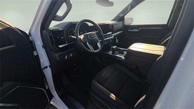 Photo of 2025 Summit White GMC Sierra 1500