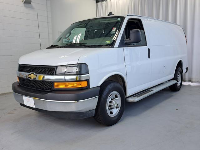 2022 Chevrolet Express 2500