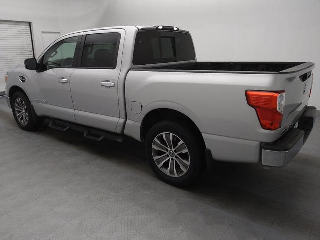 Photo of 2017 Brilliant Silver Nissan Titan