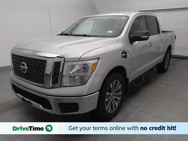 Photo of 2017 Brilliant Silver Nissan Titan