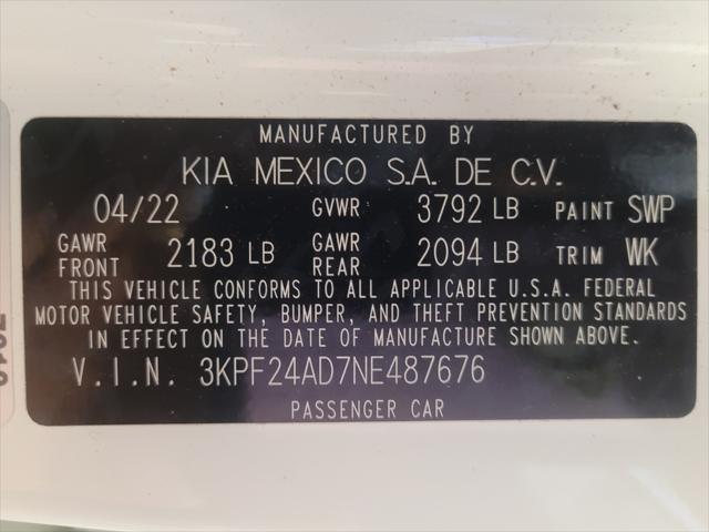 Photo of 2022 Snow White Pearl Kia Forte