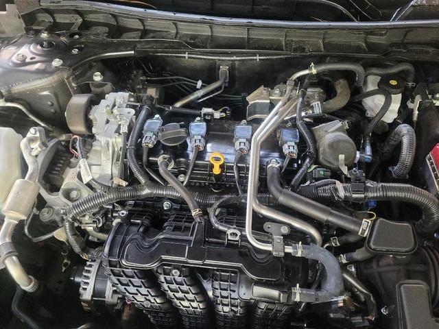 Photo of 2024 Gun Metallic Nissan Altima